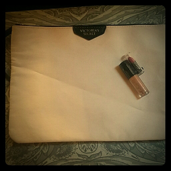 Victorias Secret Clutch with two pink lipsticks - Picture 1 of 4